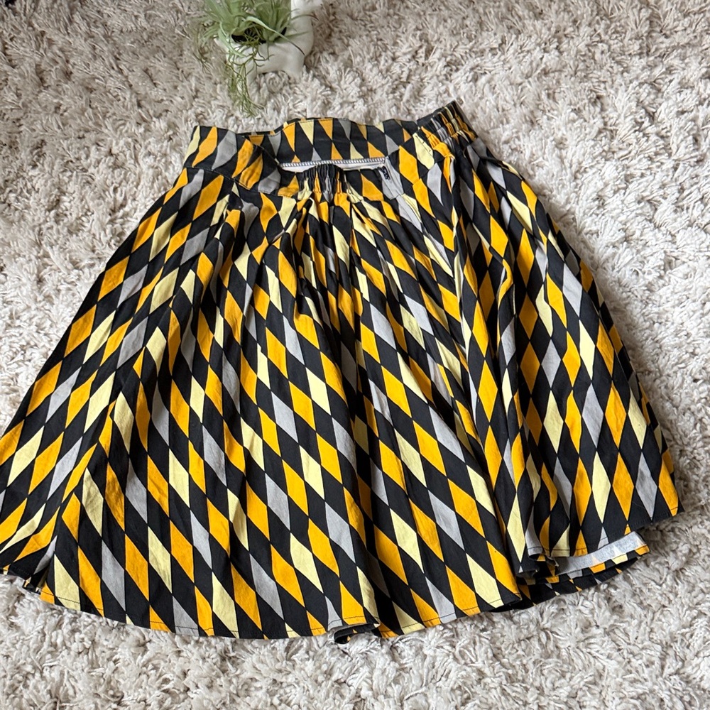 Vibrant Diamond Pattern 2017 Fall Laura Byrnes A-Line Skirt - Picture 2 of 9